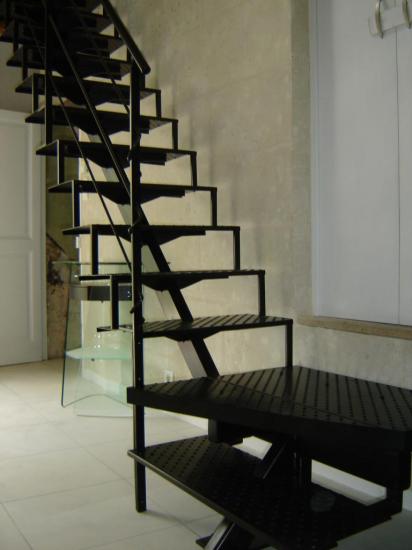 escalier entierement en fer